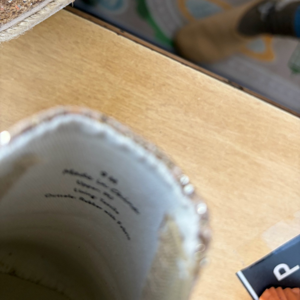 Jack Rogers Tucker gold glitter slip-on sneakers. - Picture 5 of 10